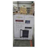 Vissani 5.1 cu. ft. Wine and Beverage Chiller