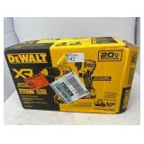 20V MAX XR Hammer Drill and ATOMIC Impact Driver