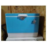 FSE Retro Metal Cooler, 80 Can/54 Qt. Capacity