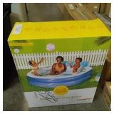 Family Pool with Bench 