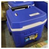 Igloo Profile 16 Roller Hard-Sided Cooler