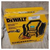 DEWALT Portable Power 2000 Peak Amp Jump Starter