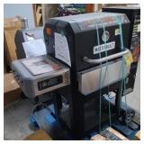 Gravity Series 800 Digital Charcoal Griddle, Grill