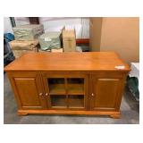 Cabinet/TV Stand
