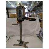 Dewalt DWHT83550 TOUGHSERIES Construction Jack