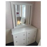 Perdue 17446/14022 Dresser & Mirror