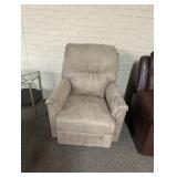 Hughes 100 Sierra Mocha Recliner