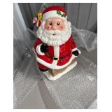 Santa Claus ceramic cookie jar no chips no cracks