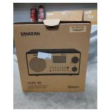 FM/AM HD Wooden Cabnet Stereo Radio