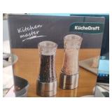 Salt and Pepper Grinder Set