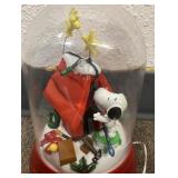 Snoopy Peanuts Table Decor-Lights up