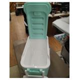 Igloo Wheelie 53 Cans/38qt Rolling Cooler
