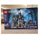 LEGO Wednesday Morticia's Cottage
