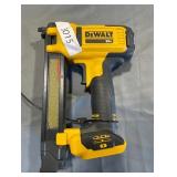 DEWALT 20V MAX* Stapler Kit for Cables 