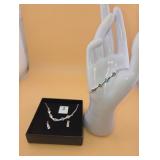 Avon necklace. Bracelet and earrings set