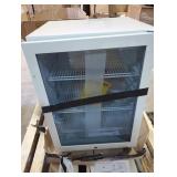 Outdoor Beverage Center in Stainless Steel with Child Lock