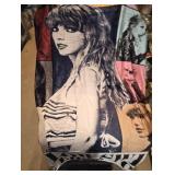 Taylor swift blanket
