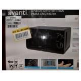 Avanti 0.7-cu ft Small 700-Watt Countertop Microwave