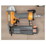 RIDGID R213BNF3 Pneumatic 18-Gauge 2-1/8" Brad Nailer 5190
