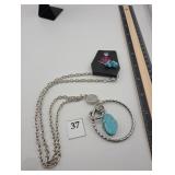 Turquoise look necklace
