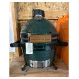 Big Green Egg Mini Egg