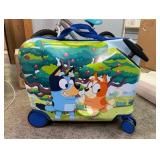 Bluey Checked Hardside Ride on Luggage