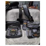 MagnoGrip 20-Pocket Builder s Tool Rig with Magnetic Storage Heavy-Duty 1680D Polyester Tool Belt