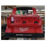 Milwaukee M18 18V Lithium-Ion PACKOUT 6-Port Rapid Charger