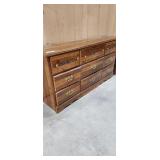 9 Drawer dresser