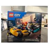 LEGO City Go Karts & Race Drivers Multicolor