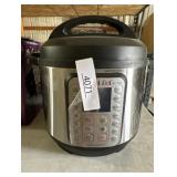 Instant Pot 6qt Electric Pressure Cooker