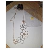 Flower necklace and earrings