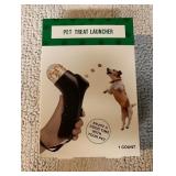 Festive Voice Pet Treat Launcher