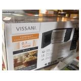 0.7 cu. ft. 700-Watt Countertop Microwave in Black