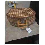 Picnic basket