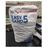 USG Sheetrock Natural Easy Sand 45 Joint Compound 18 lb