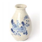 Lot 161 Small Korean Blue & White Vase