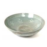 Lot 549 Early Korean Celadon Crackle Glazed Dish