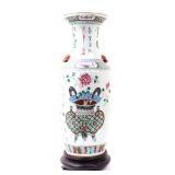 Lot 284 Beautiful Tall Chinese Porcelain Vase wStand