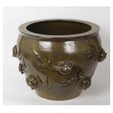 Lot 415 Chinese Ceramic Planter
