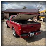 1998 Chevrolet S10 Maroon Truck (bed)