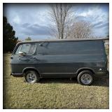 1965 Chevrolet CG 6-Cylinder Gray Snub Nose Van (2)