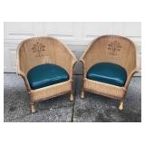7 PairAntiqueWickerChairs