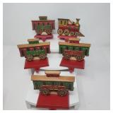 81 CastIronTrainCarsStockingHolders5