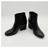 142 BlackLeatherAnkleBootsEileenFisher