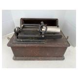 89 AntiqueEdisonPhonograph