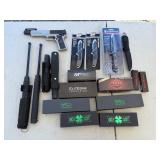 95 KnivesBatonsandBBGun