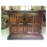 Ethan Allen End Table/Cabinet – Mid-Century Style Storage