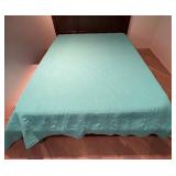 King Size Seafoam Double Sided Quilt Bedspread