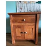 Classic Wooden Bedside Cabinet with Drawer